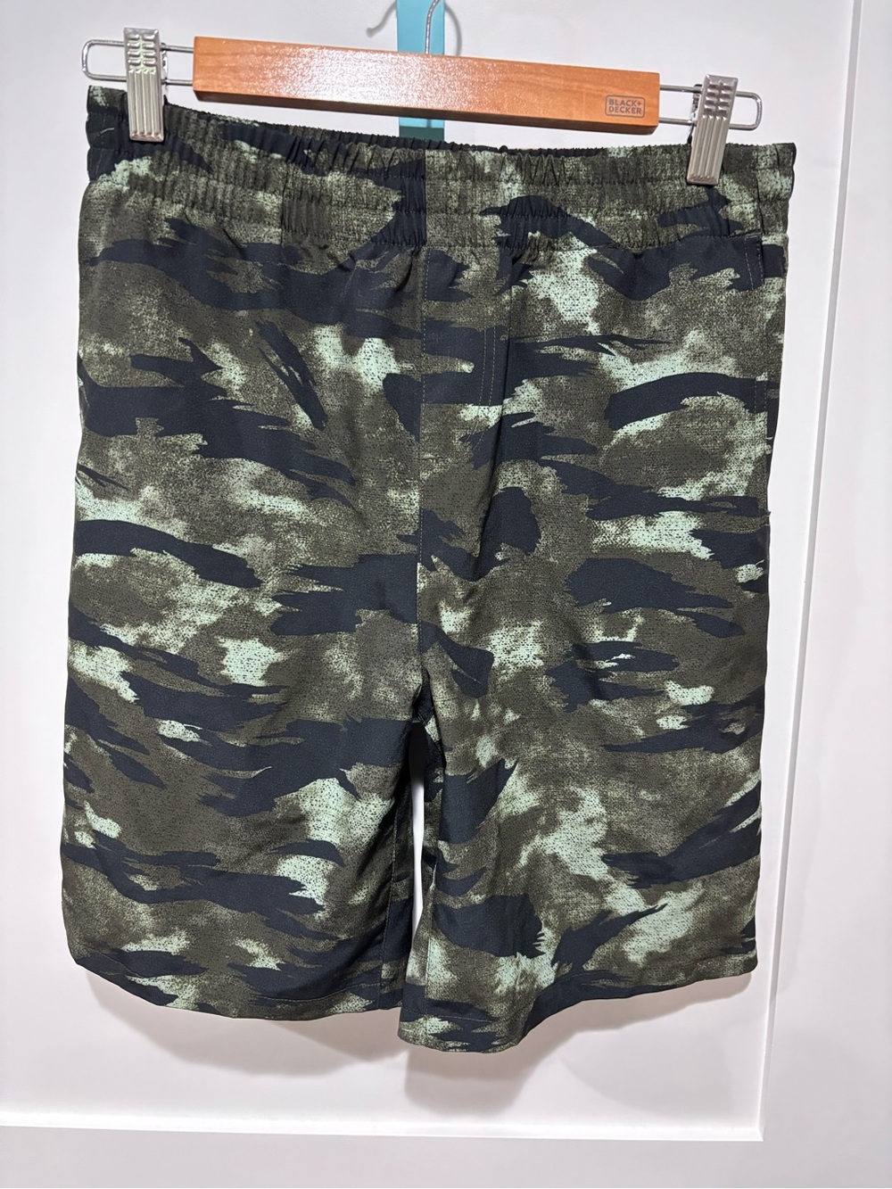 Carhartt Force Rugged Flex Camo Work Shorts Boys XL 18/20